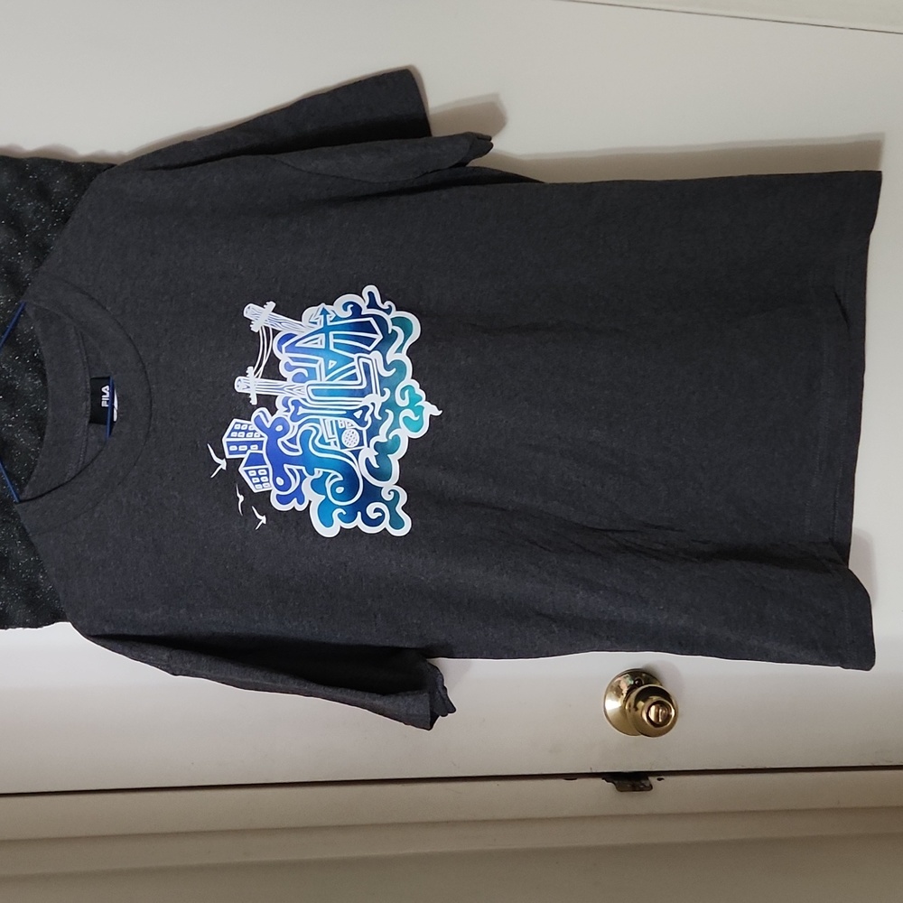 Fila Gray Graffiti Abstract Spellout Logo T-Shirt